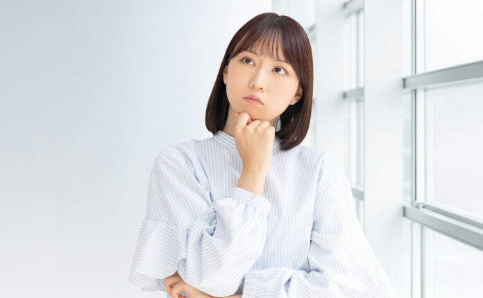 名刺管理アプリのデメリットを最小化！自社に合ったツールを選ぶ基準とは？